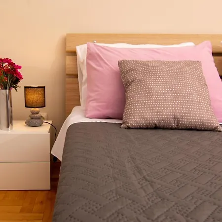 Apartment Dare *